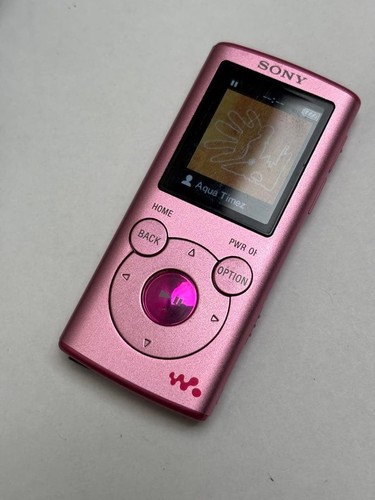 Sony e052k pink walkman 2gb - walkman,