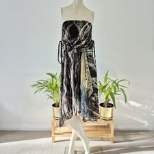 Le Gatte Save the Queen