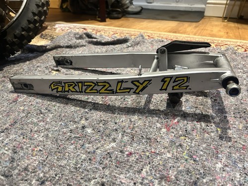 1995 malaguti grizzly - 12, rear