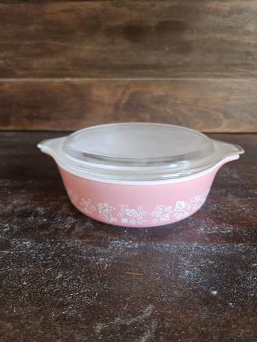 Pyrex 471 1pt pink - 471, pink/white