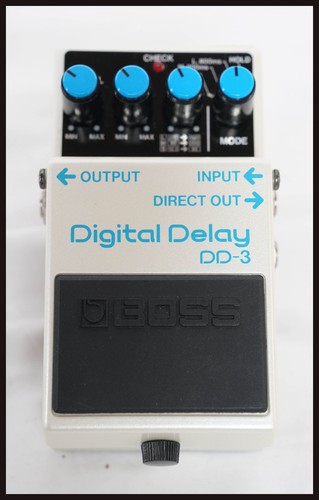 Boss digital delay guitar - dd-3,