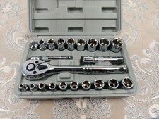 Hi-Spec 22pc Metric Socket Set 1/4” & 3/8” Drive with Ratcheting Wrench, Ext