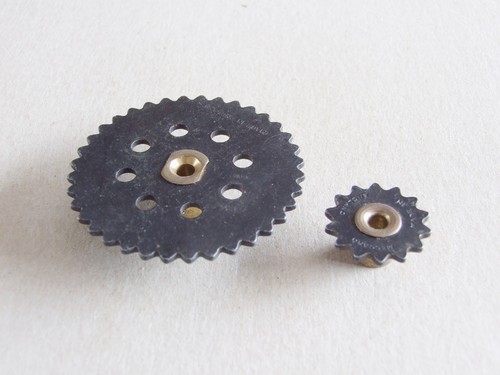 Meccano and tooth - meccano, 36