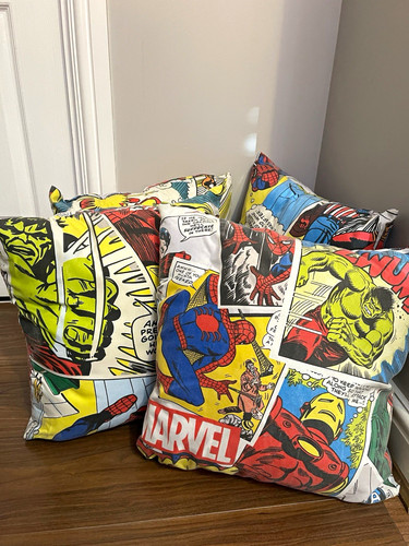 Marvel multicolour square - multicolour,