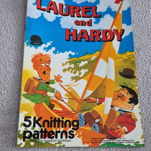Intarsia hand knit patterns - hand,
