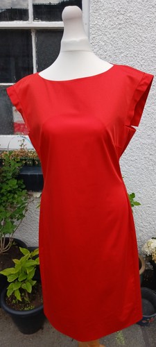 550 boutique moschino orange - moschino,
