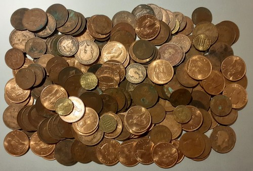 202 old coins - 202,