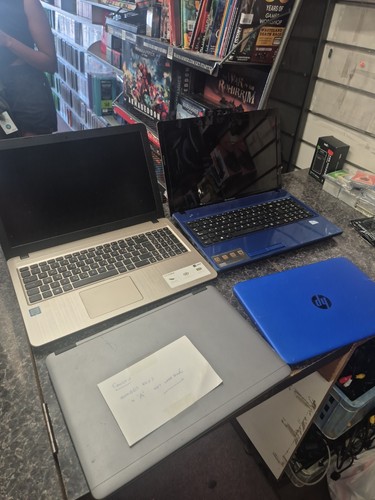 Faulty joblot laptop in - laptop, pc