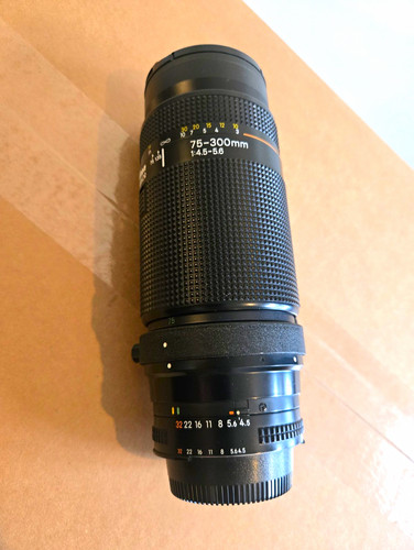 Nikon nikkor 300mm - nikon, 75-300mm