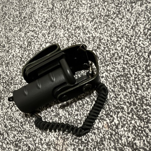 Police equipment belt spray - police,