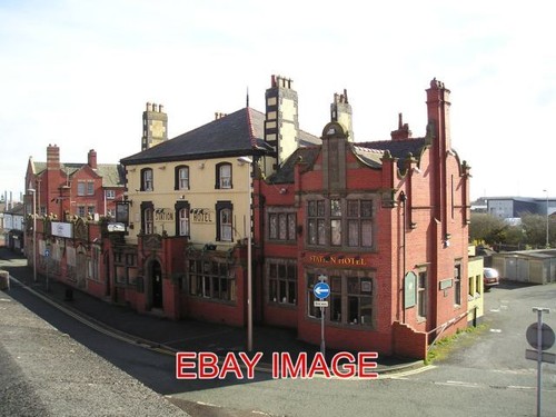 Photo the station - station, hotel