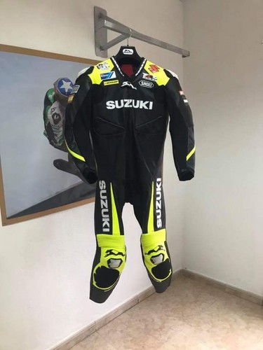 Suzuki black and yellow - suzuki,