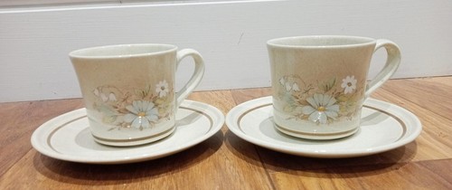 Royal doulton florinda cups - 2,