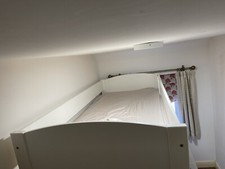 White Stompa High-Sleeper