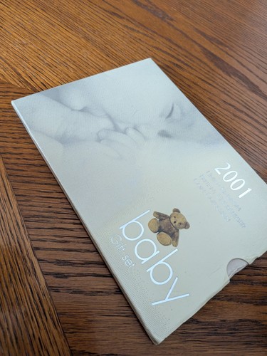 Royal mint 2001 brilliant - royal,