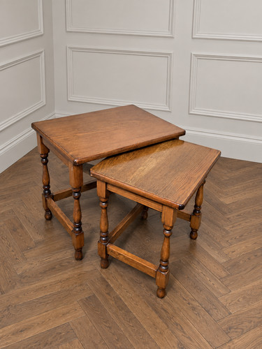 Antique style oak - oak, nest