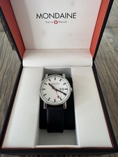 Mondaine Men's Classic Wristwatch Evo Classic Swiss. (Scratch on the crystal).