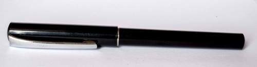 Unbranded fountain pen - , with