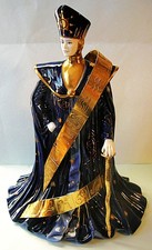 WEDGWOOD STUNNING FIGURINE