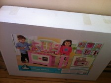 ELC Wooden Cottage kitchen