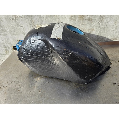 Yamaha 4xv petrol tank - 4xv,