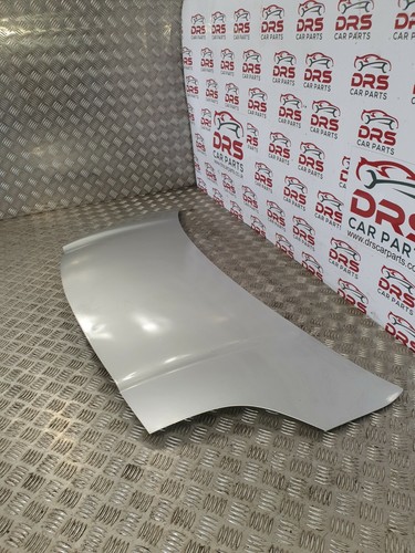 Toyota yaris bonnet - toyota,