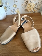 Minorcan Menorca Handmade Slip On Traditional Sandals. Stone Beige Leather. 6.5 