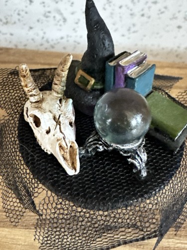 Ashland miniature witches - ashland,