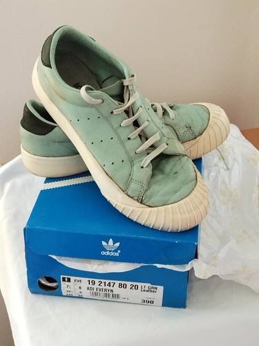 Adidas light mint green - light,