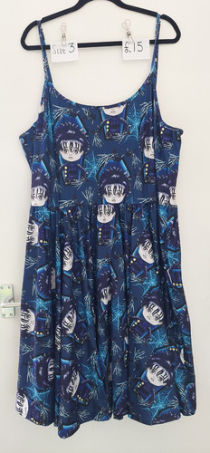 Carolina dress room size - carolina,