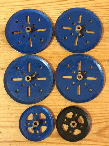 Vintage meccano and 2 - x,