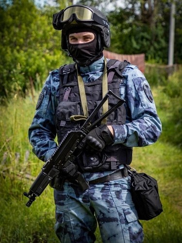 Russian osnaz omon field - russian,