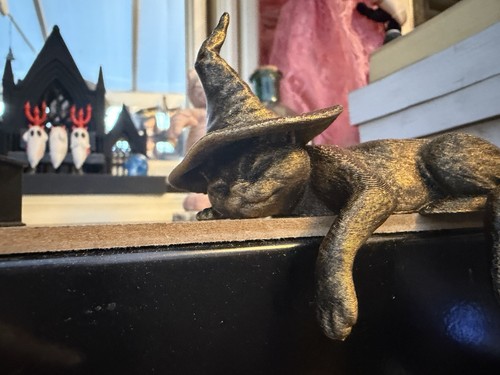 Gold witch cat shelf - cat,