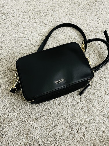 Tumi black leather crossbody - leather,