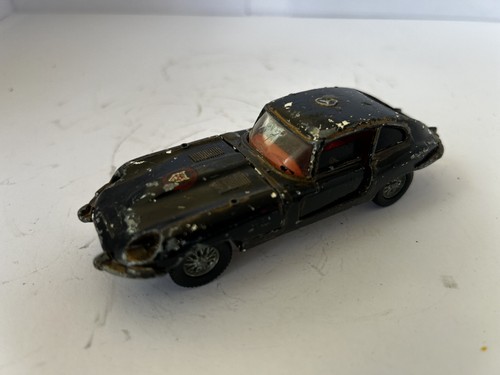 Dinky toys 131 jaguar e - dinky,