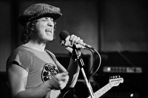 Singer noddy holder british - noddy,