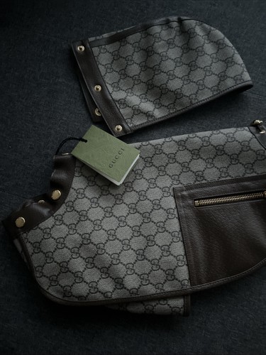 Gucci pet rain cover - gucci,