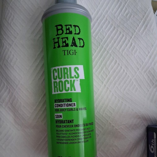 Bed head tigi curls - head,