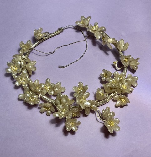 Antique ivory wax floral - wax,