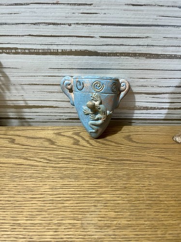 Vintage terracotta lizard wall - terracotta,