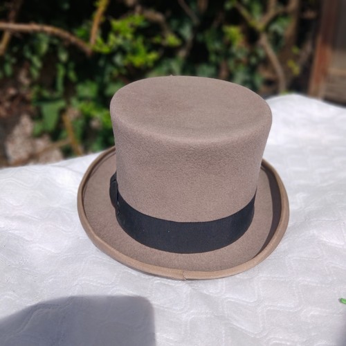 Handmade grey top - grey, hat