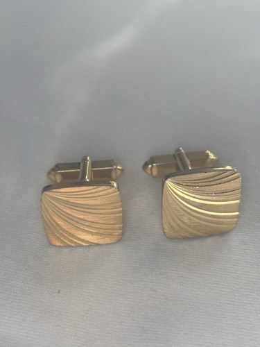 Vintage gold tone cufflinks - vintage,