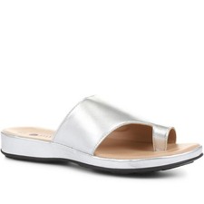 Pavers Leather Toe Post