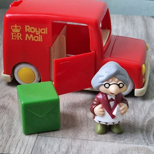 Vtg royal mail van postman - mail,