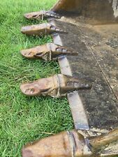 Large digging bucket 