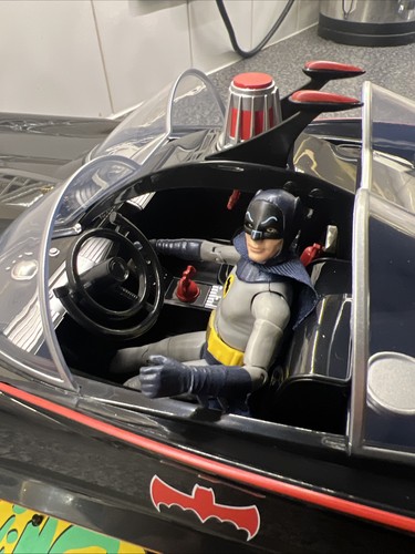 Classic batmobile 66 - classic,