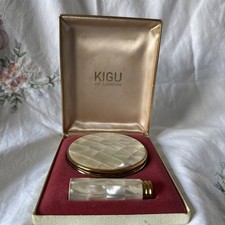 Kigu Compact Powder and