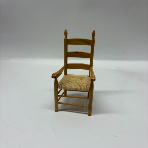 12th scale dolls house - scale,