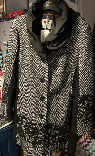 Kstn kirsten black white - by,