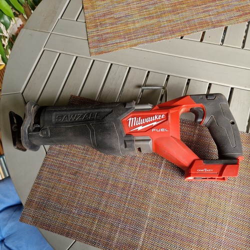 Milwaukee m18onefsz 18v - milwaukee,